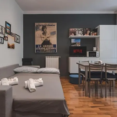 Апартаменти 2 Bedroom - Free Wifi - Italian Star Трієст