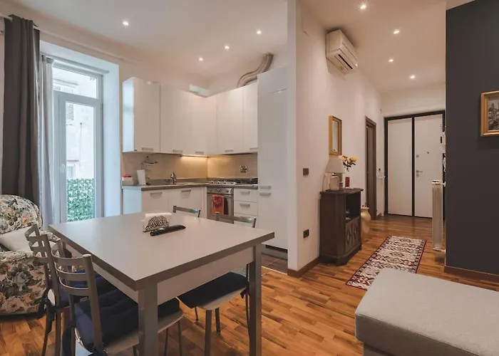 Апартаменти 2 Bedroom - Free Wifi - Italian Star